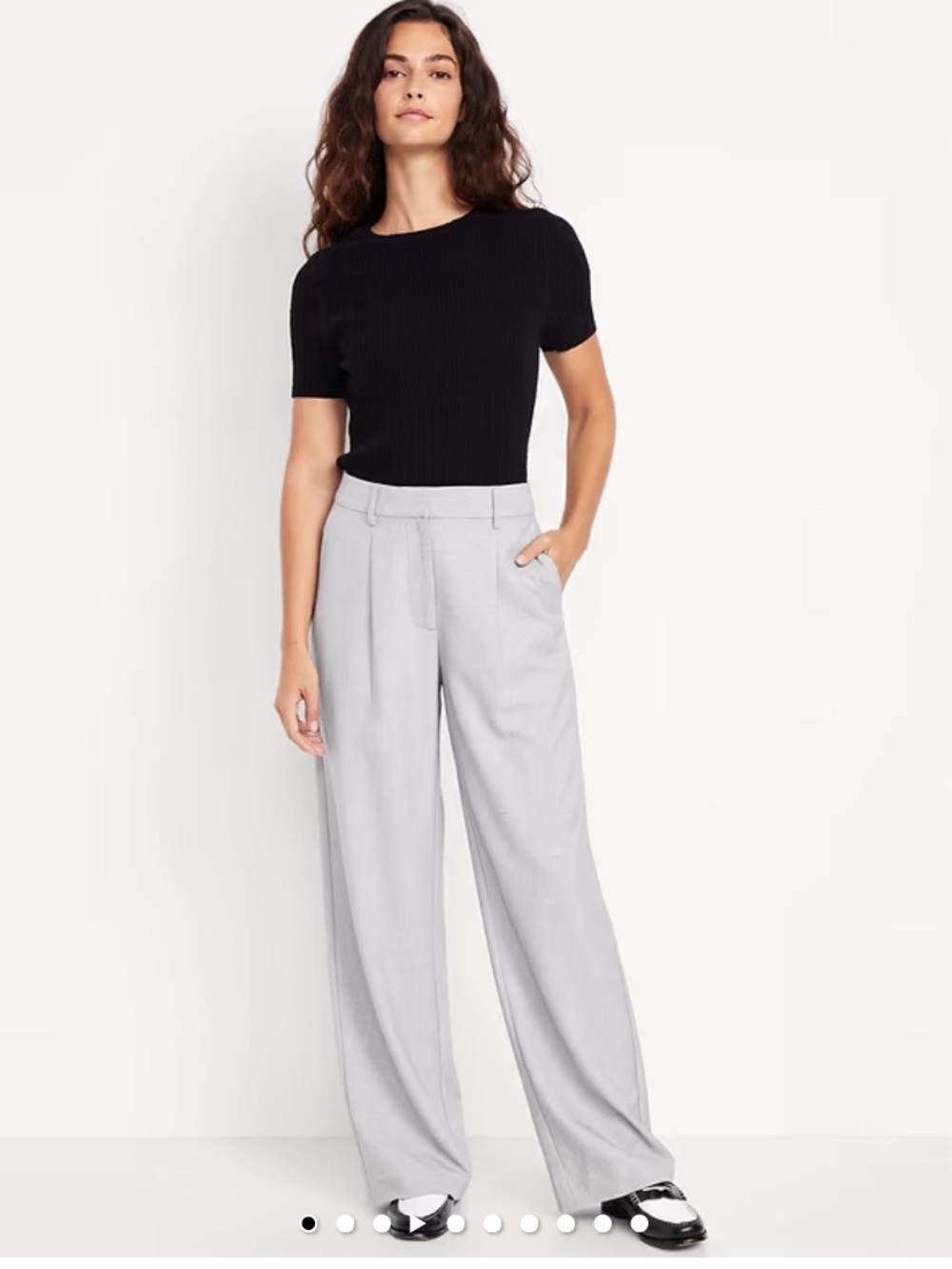 Old Navy Taylor Trouser Pants Cream color medium